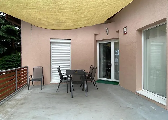 Sunshine Apartment *